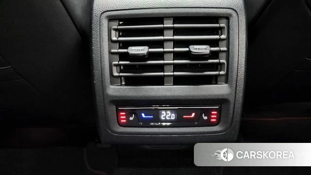 Volkswagen Golf 8th Generation id 4617479 из Кореи 27