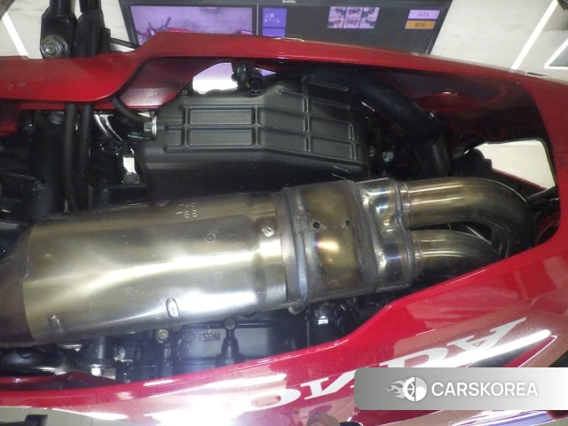 Проданный Honda CBR400R id 4184721 из Японии, фото 27