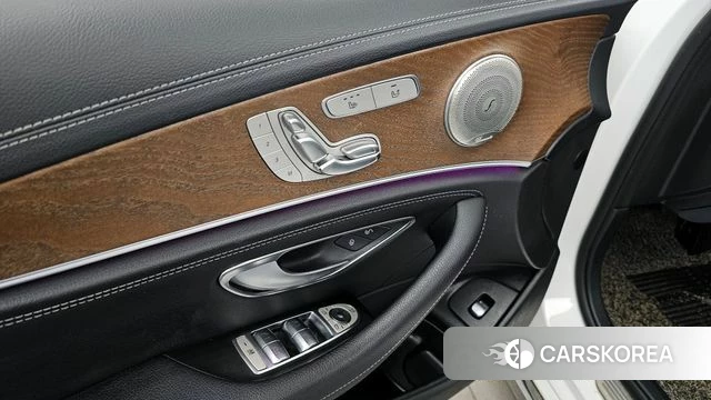 Mercedes-Benz E-Class W213 id 4188739 из Кореи 27