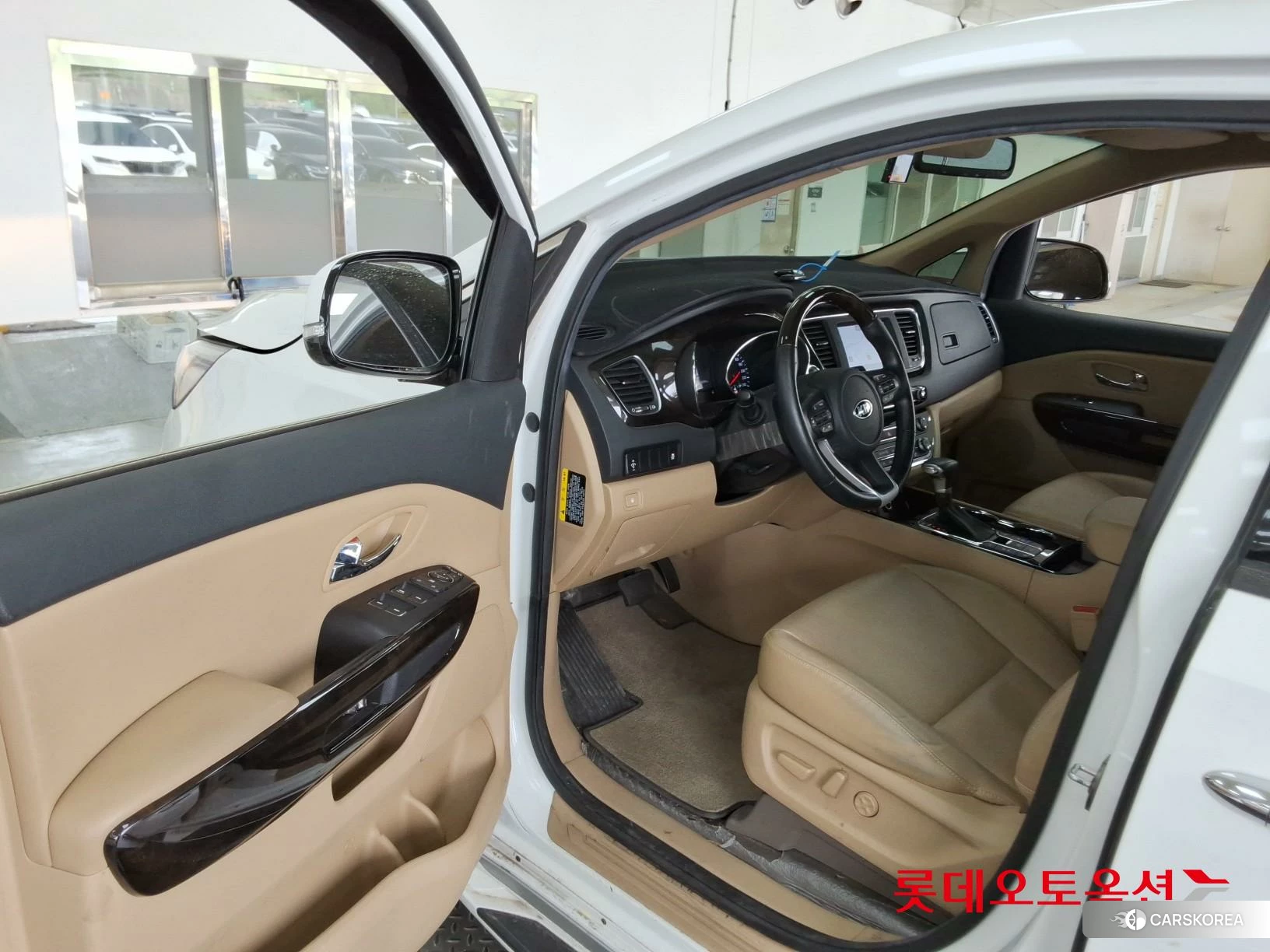 Kia Carnival id 4289554 из Кореи 27