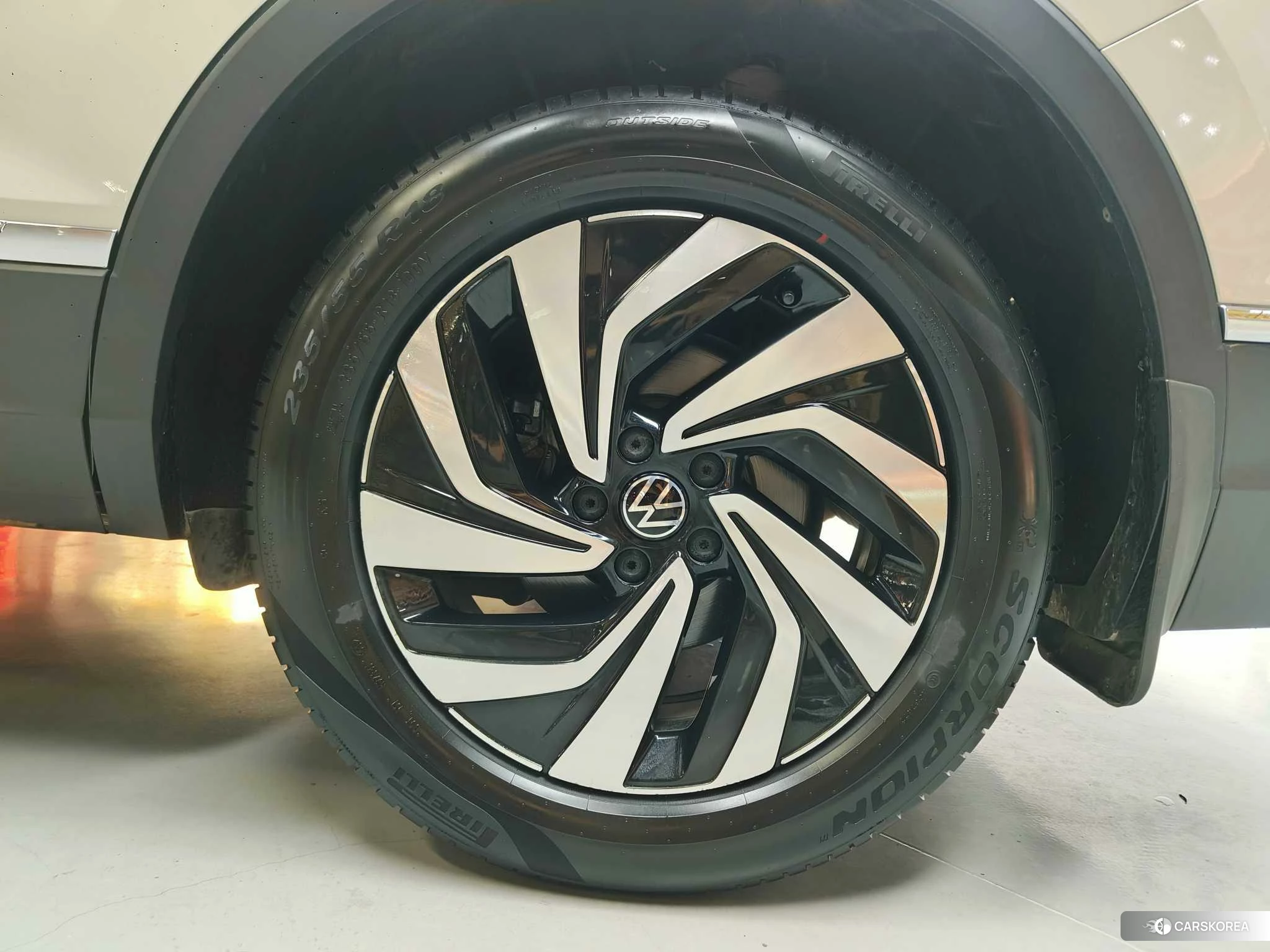 Volkswagen Tiguan L id 4420973 из Китая 27