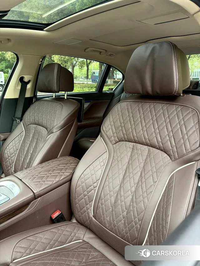 BMW 7 series id 4227920 из Китая 27