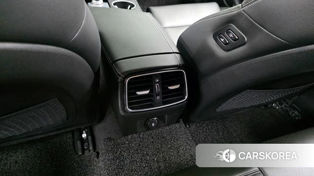 Genesis The New G70 id 4344460 из Кореи 27