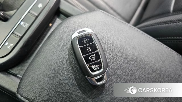 Hyundai Grandeur IG Hybrid id 4424502 из Кореи 27