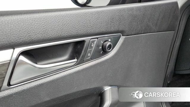 Volkswagen The New Passat id 4203728 из Кореи 27