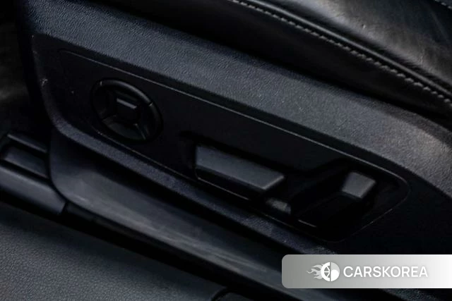 Audi A7L id 4256961 из Китая 27
