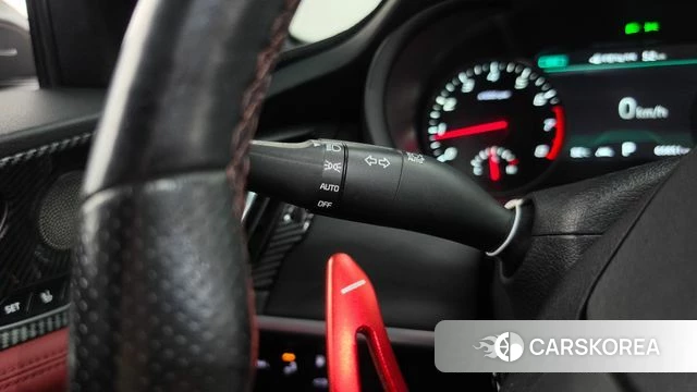 Kia Stinger id 4684036 из Кореи 27