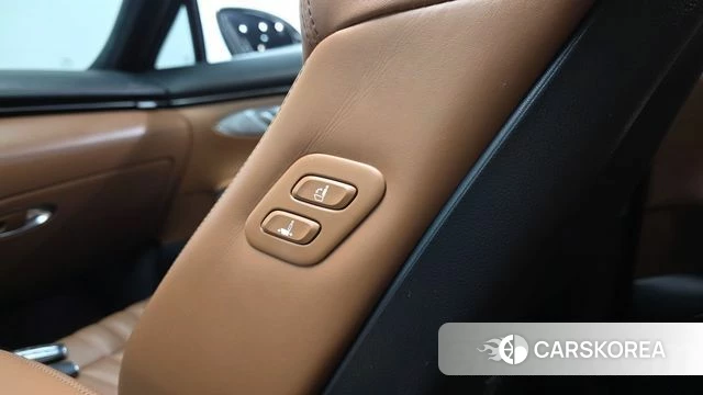 Genesis GV70 id 4894530 из Кореи 27