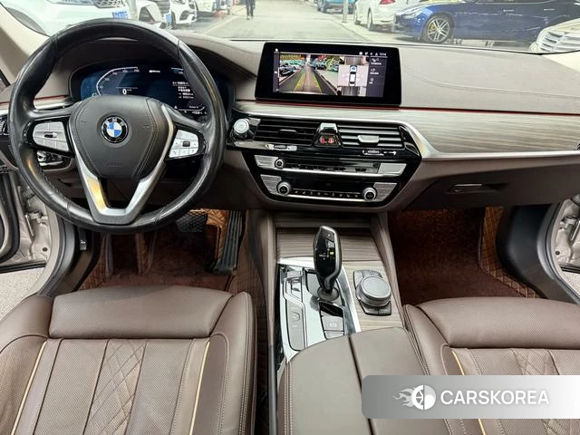 BMW 5 series PHEV id 4213373 из Китая 27