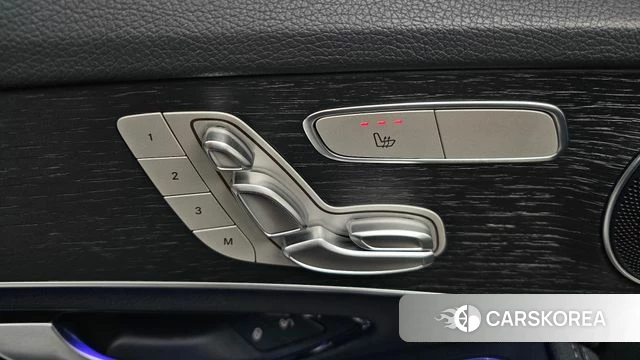 Mercedes-Benz C-Class W205 id 4641807 из Кореи 27