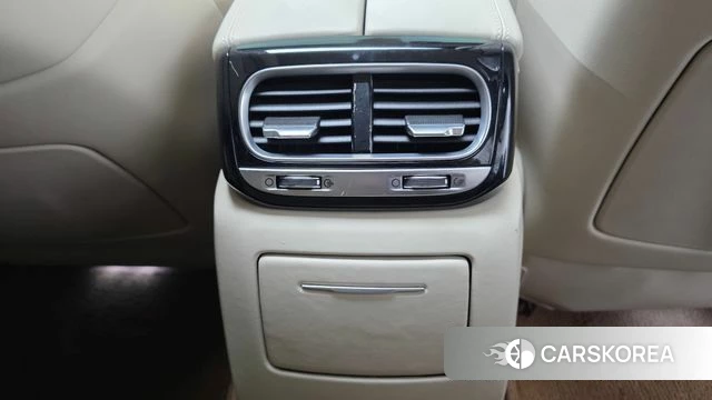 Genesis G90 id 4683672 из Кореи 27