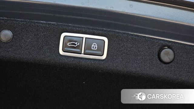 Hyundai Grandeur Hybrid (GN7) id 4893594 из Кореи 27