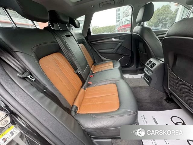 Audi Q5L id 4240112 из Китая 27