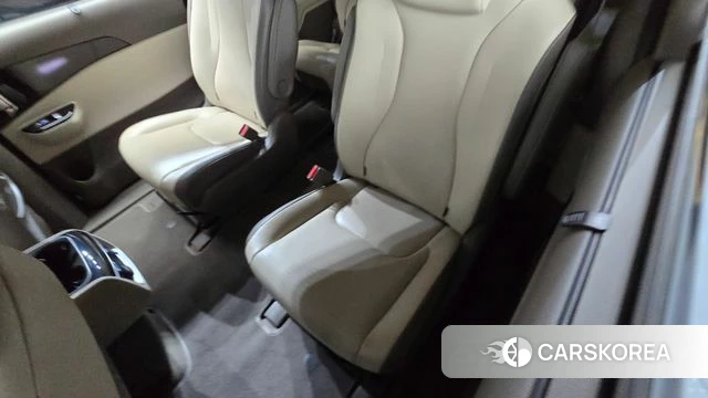 Kia Carnival 4th generation id 4525174 из Кореи 27