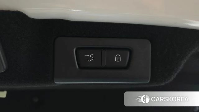 Maserati Quattroporte id 4285265 из Кореи 27