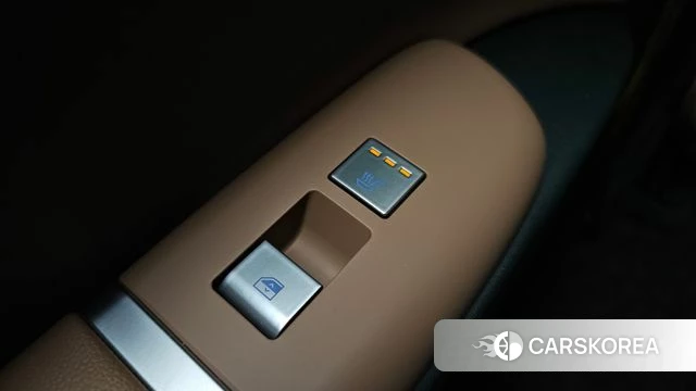 Hyundai Grandeur (GN7) id 4468282 из Кореи 27