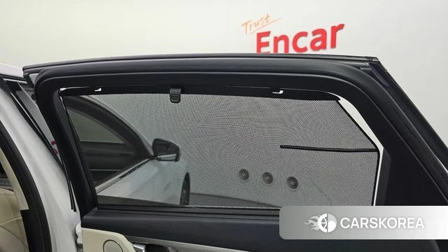 Hyundai The New Grandeur IG Hybrid id 4753830 из Кореи 27