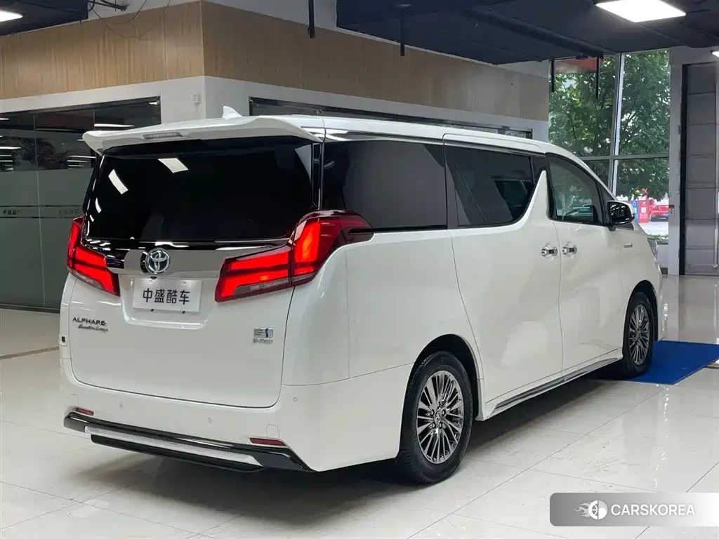 Toyota Elfa id 4599735 из Китая 27