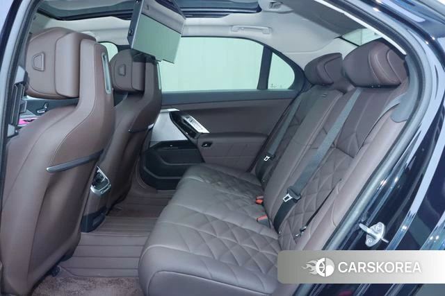 BMW 7 series id 4313966 из Китая 27