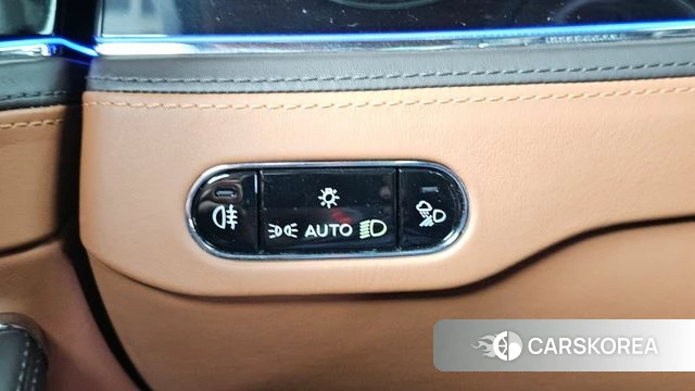 Bentley Flying Spur 3rd Generation id 4195795 из Кореи 27