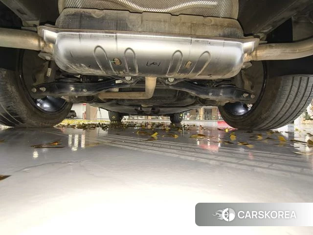 Volkswagen Tiguan L id 4290500 из Китая 27