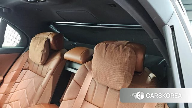 BMW 7 Series (G70) id 4539906 из Кореи 27