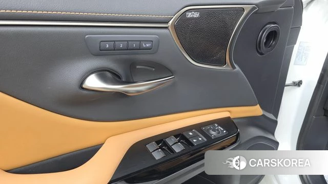 Lexus ES300h 7th generation id 4591462 из Кореи 27