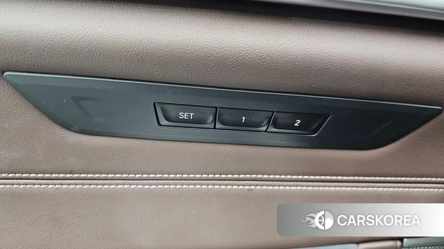 BMW 5 Series (G30) id 4475359 из Кореи 27