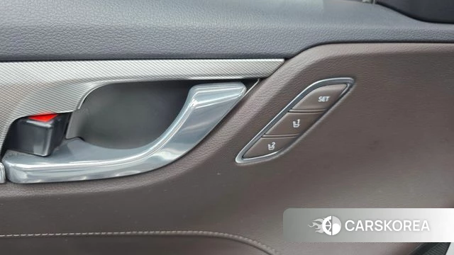 Hyundai The New Grandeur IG Hybrid id 4688648 из Кореи 27