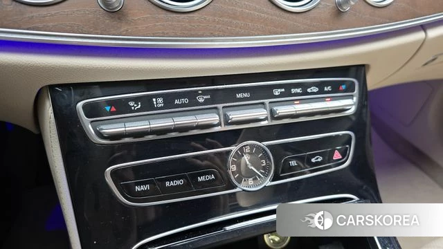 Mercedes-Benz E-Class W213 id 4856505 из Кореи 27