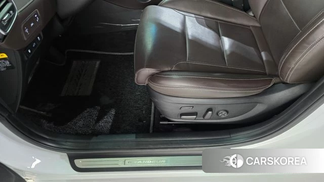 Hyundai Grandeur IG Hybrid id 4615117 из Кореи 27