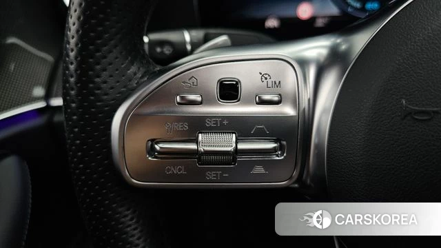 Mercedes-Benz E-Class W213 id 4581569 из Кореи 27