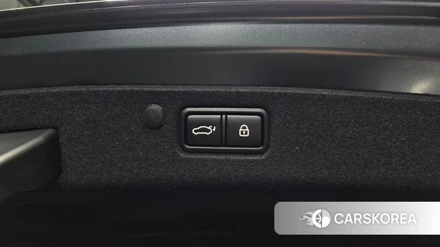 Hyundai The New Grandeur IG id 4534604 из Кореи 27