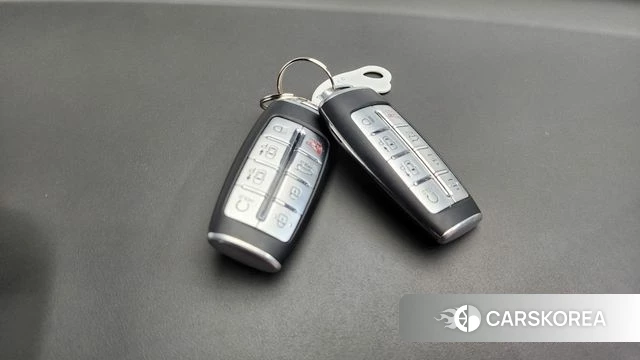 Genesis GV70 id 4572633 из Кореи 27