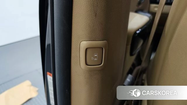 Kia The New Carnival id 4727919 из Кореи 27
