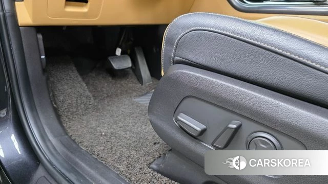 Kia Carnival 4th generation id 4434585 из Кореи 27
