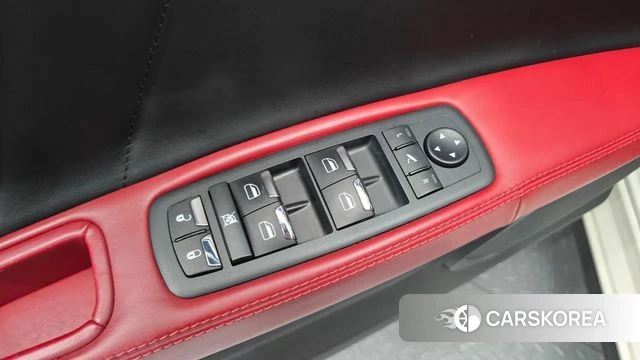 Maserati Ghibli id 4775531 из Кореи 27