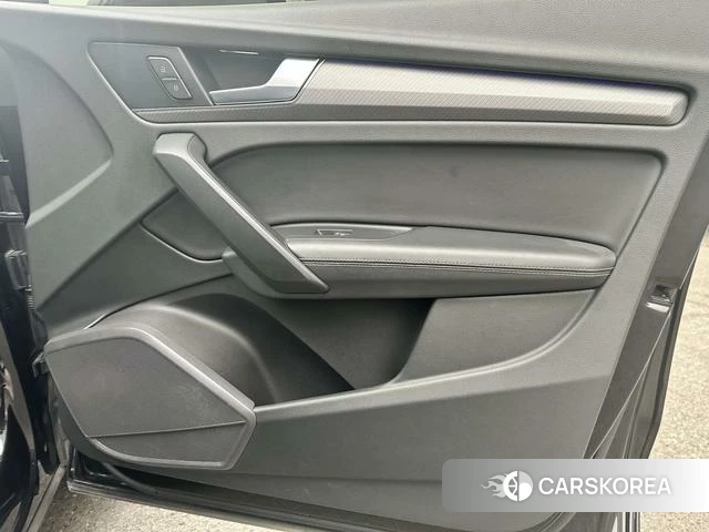 Audi Q5L id 4238161 из Китая 27