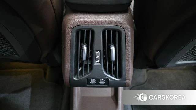 BMW X1 (U11) id 4778580 из Кореи 27