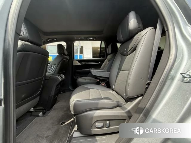 Cadillac XT6 id 3920810 из Китая 27