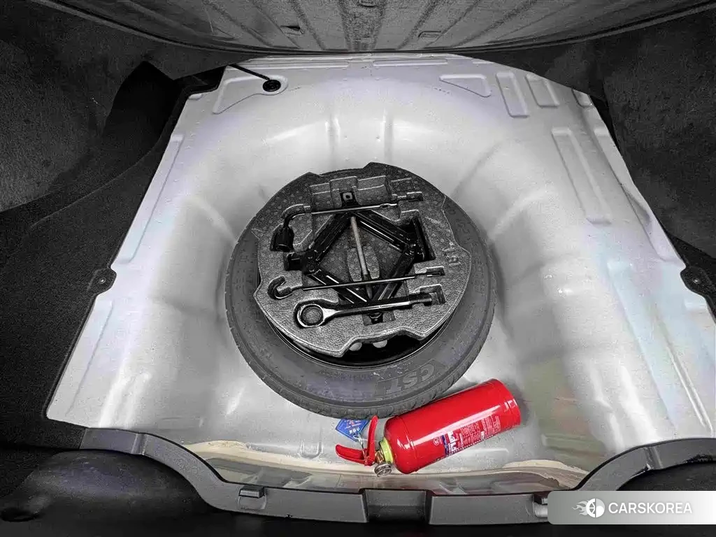 Hyundai Elantra id 4553735 из Китая 27