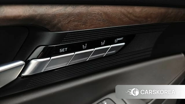 Genesis G90 id 4293702 из Кореи 27