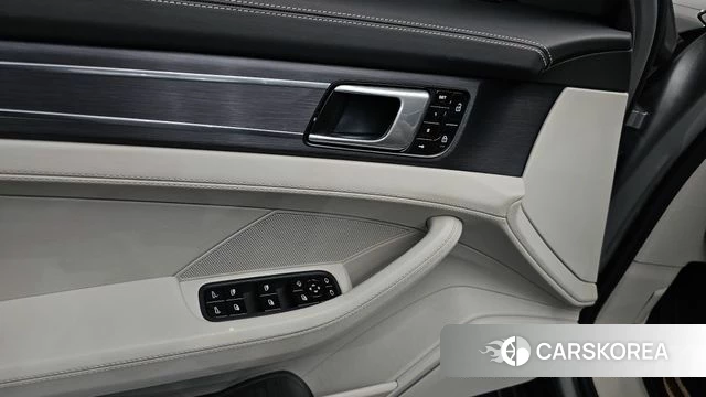 Porsche Panamera (971) id 4303685 из Кореи 27