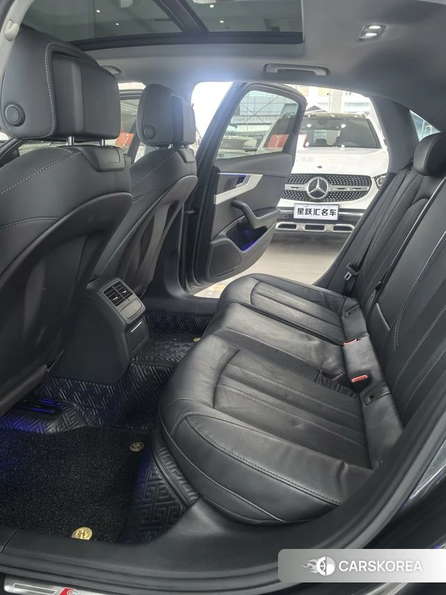 Audi A4L id 4313836 из Китая 27