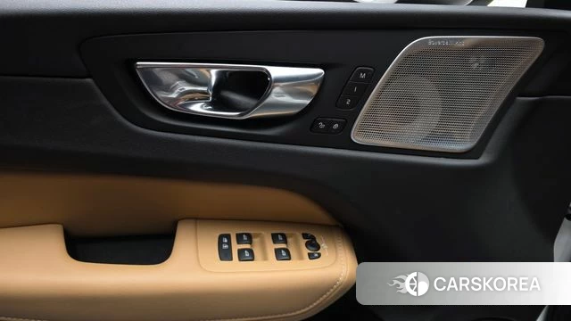 Volvo XC60 second Generation id 4593962 из Кореи 27