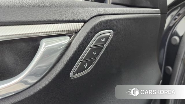 Hyundai The New Grandeur IG id 4573903 из Кореи 27