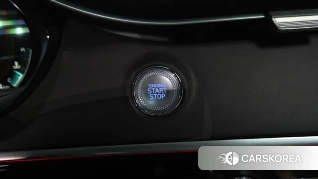 Genesis GV70 id 4186125 из Кореи 27