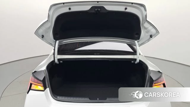 Hyundai The New Avante (CN7) id 4640094 из Кореи 27