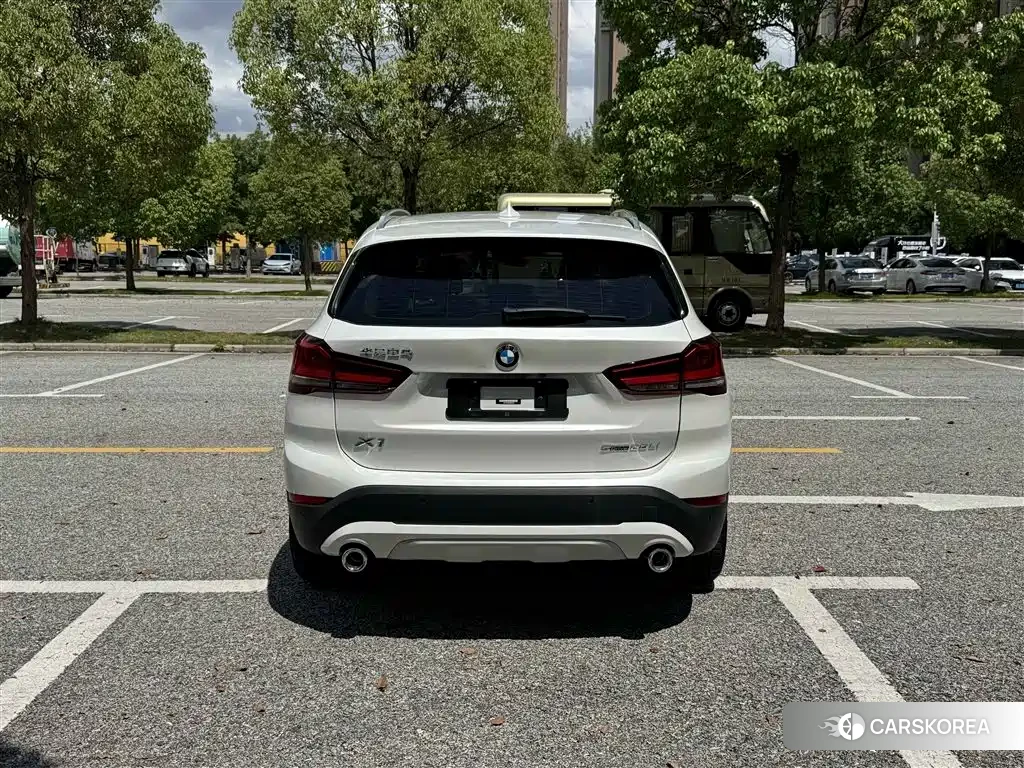 BMW X1 id 4681229 из Китая 27