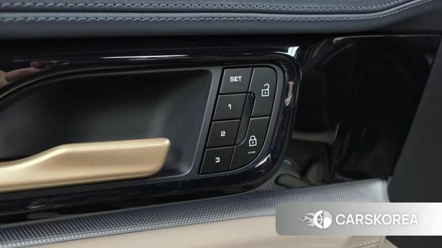 Porsche Panamera (976) id 4847615 из Кореи 27